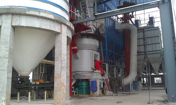 파우더 연마를 위한 120 kw 저소모 수직 미분탄기 풀베리스러 기계